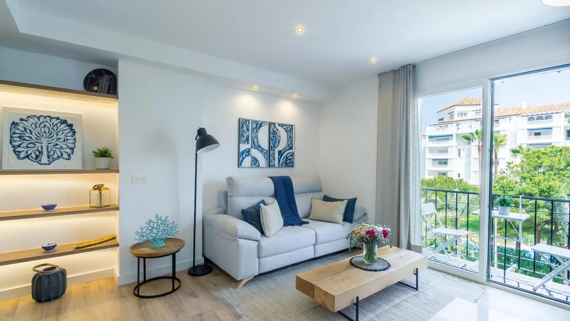 Marbella Banus Suites - Banus Playas Del Duque Beachside Residential