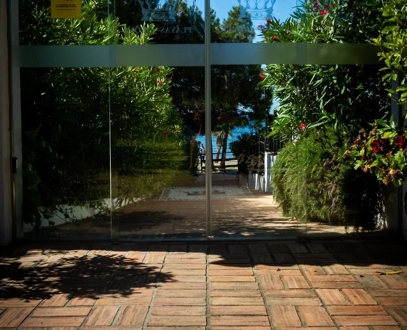 Marbella Banus Suites - Banus Playas Del Duque Beachside Residential