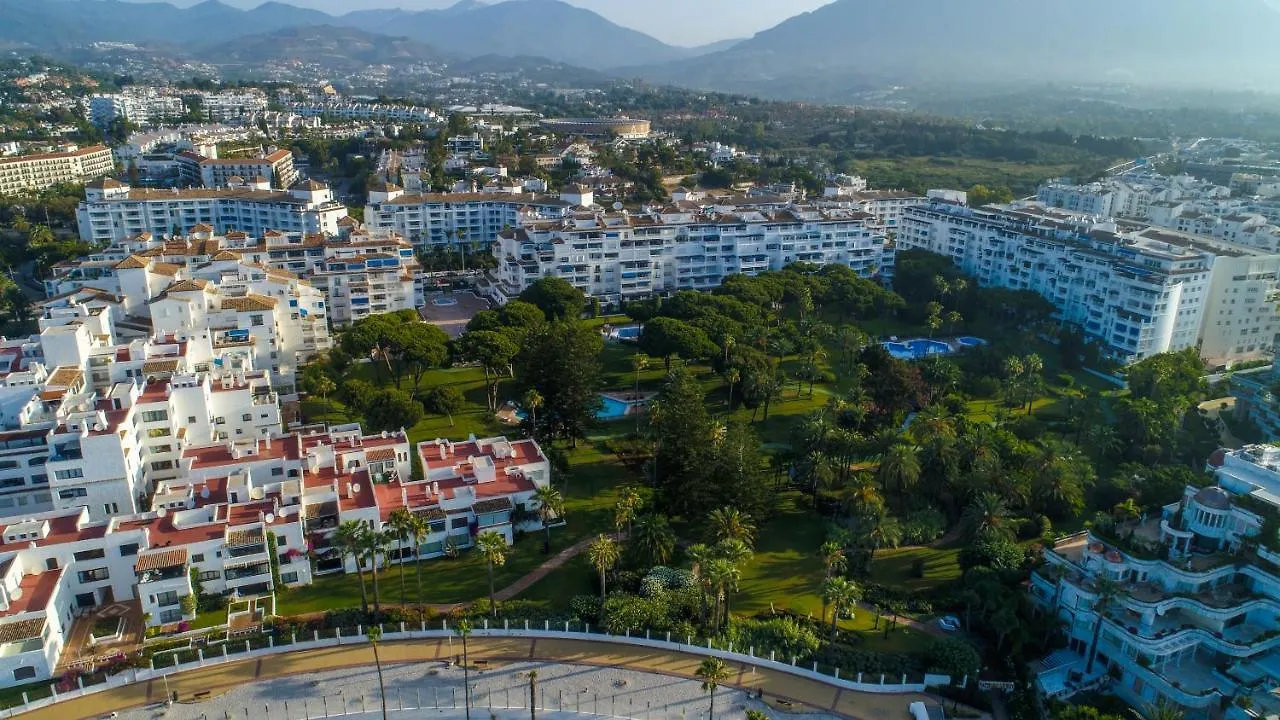 Apartment Marbella Banus Suites - Banus Playas Del Duque Beachside Residential Spain
