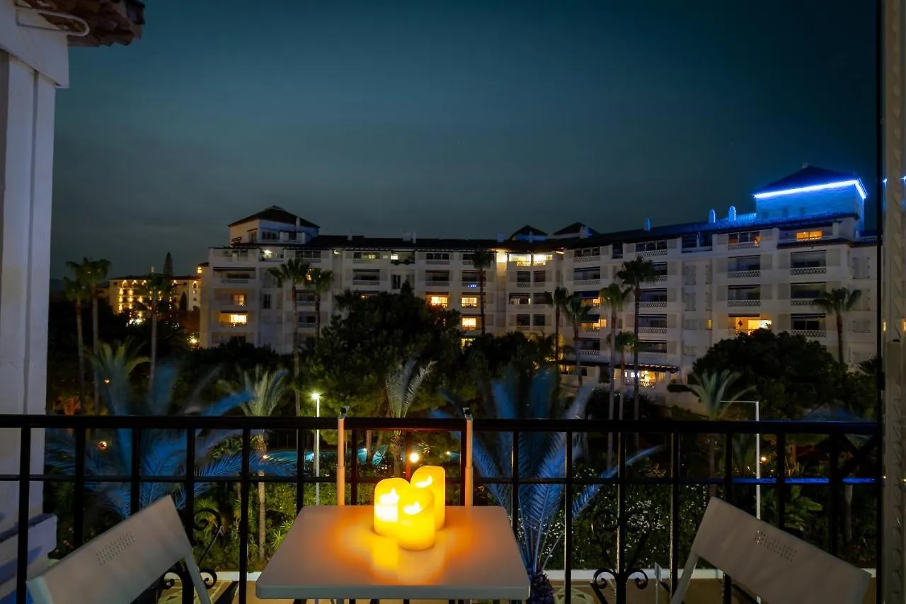 Apartment Marbella Banus Suites - Banus Playas Del Duque Beachside Residential