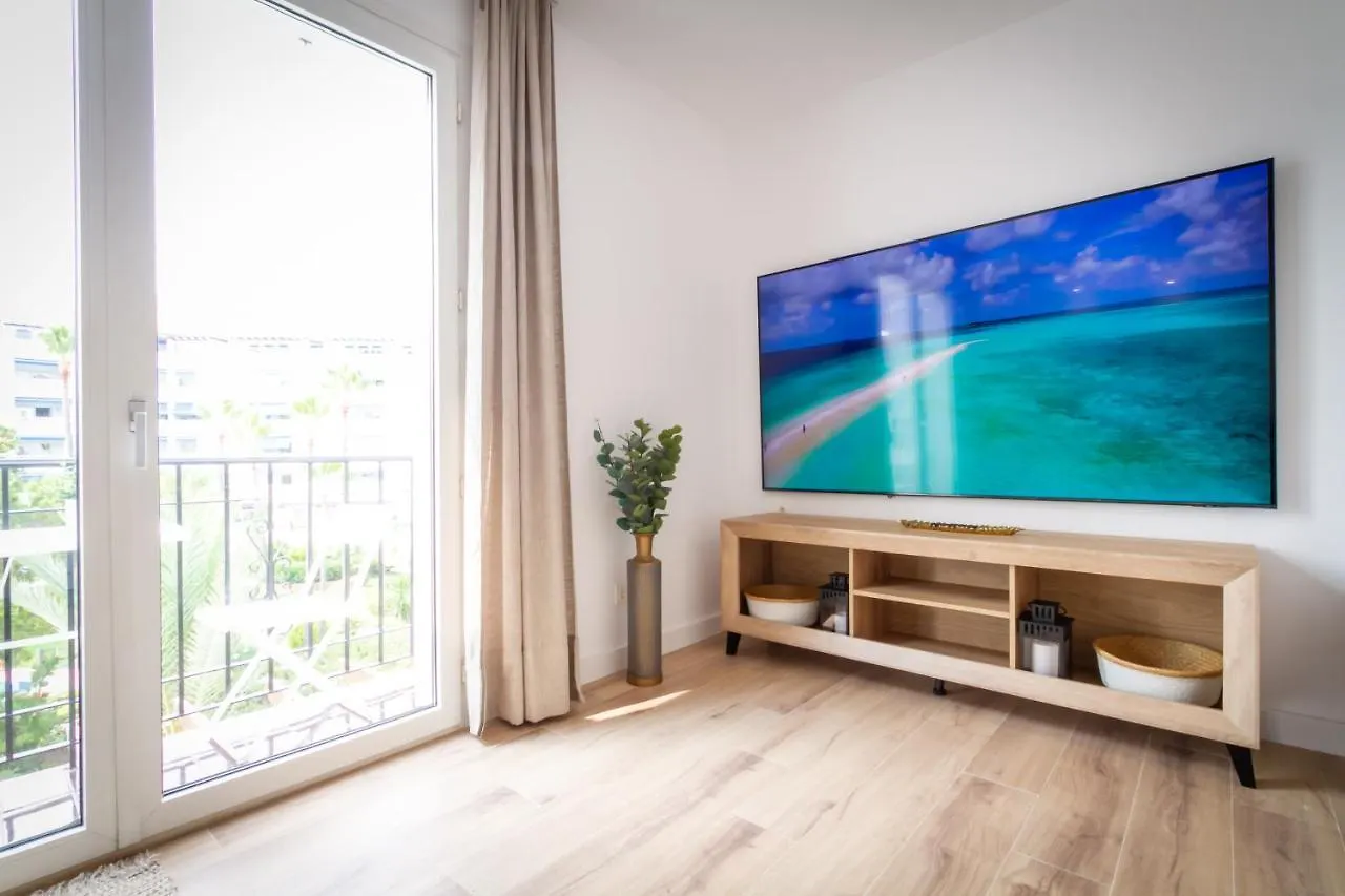 Apartment Marbella Banus Suites - Banus Playas Del Duque Beachside Residential