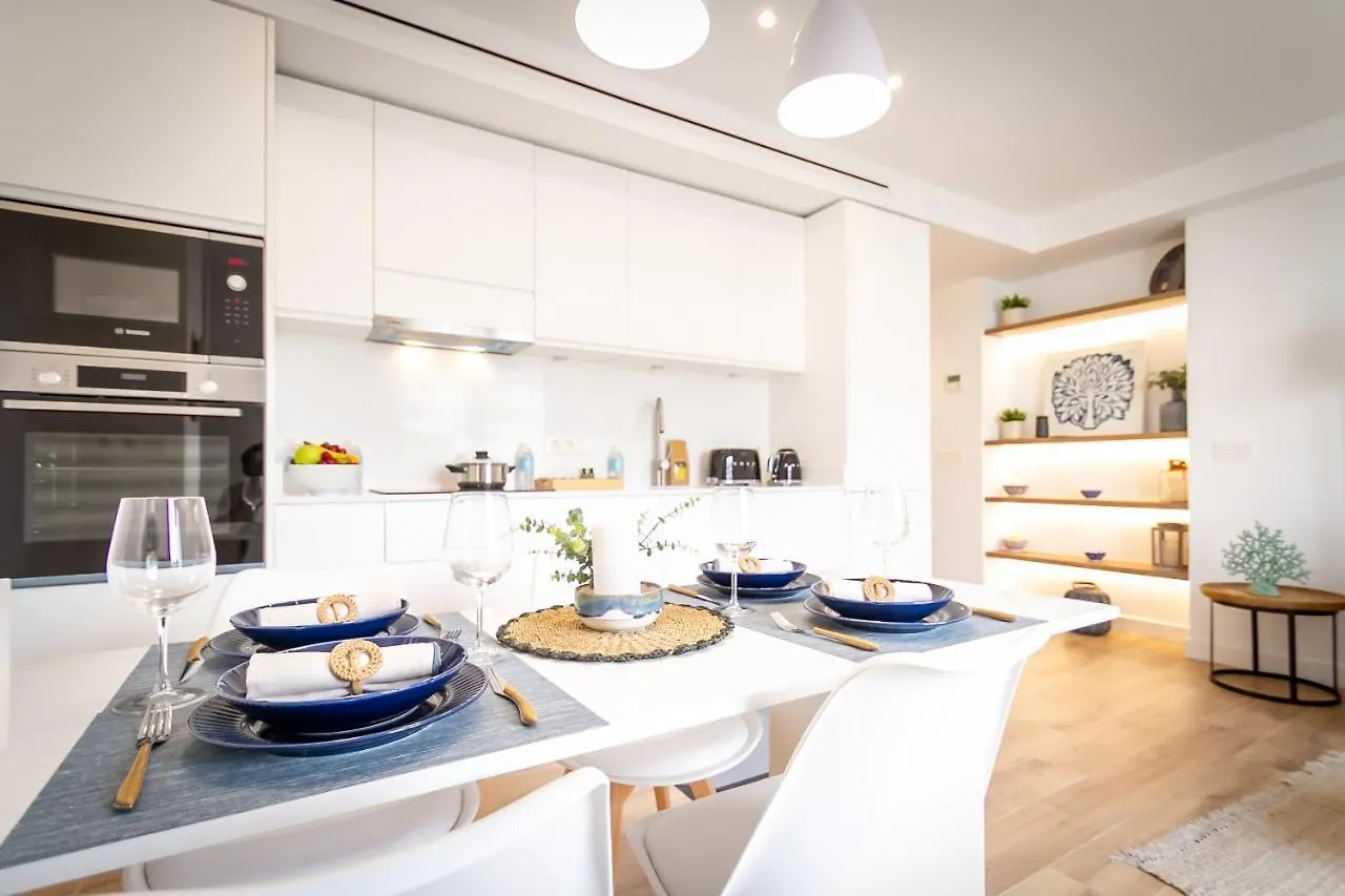 Marbella Banus Suites - Banus Playas Del Duque Beachside Residential 0*,