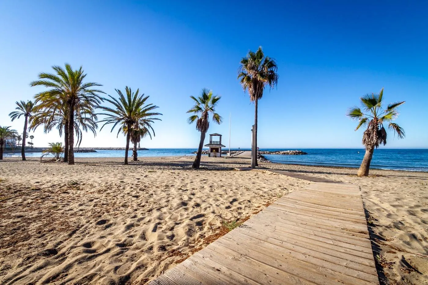 Apartment Marbella Banus Suites - Banus Playas Del Duque Beachside Residential Spain