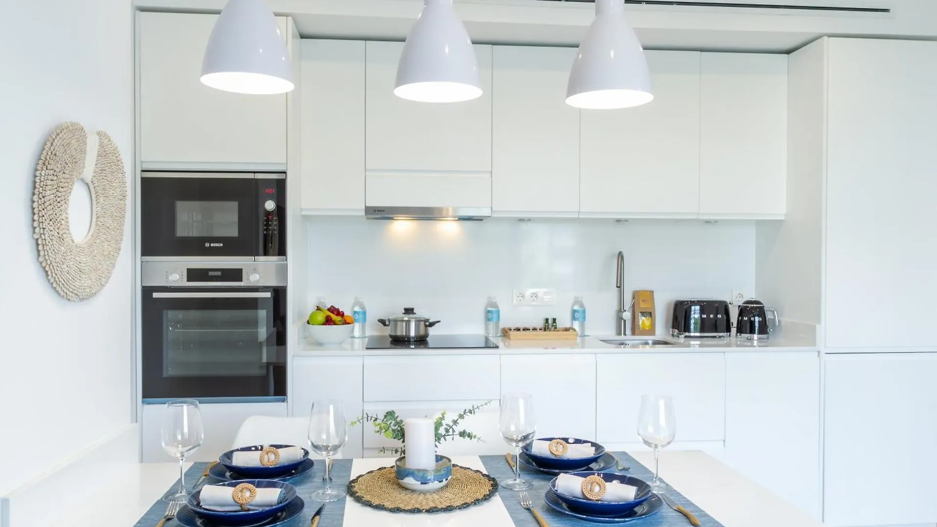 Marbella Banus Suites - Banus Playas Del Duque Beachside Residential Apartment